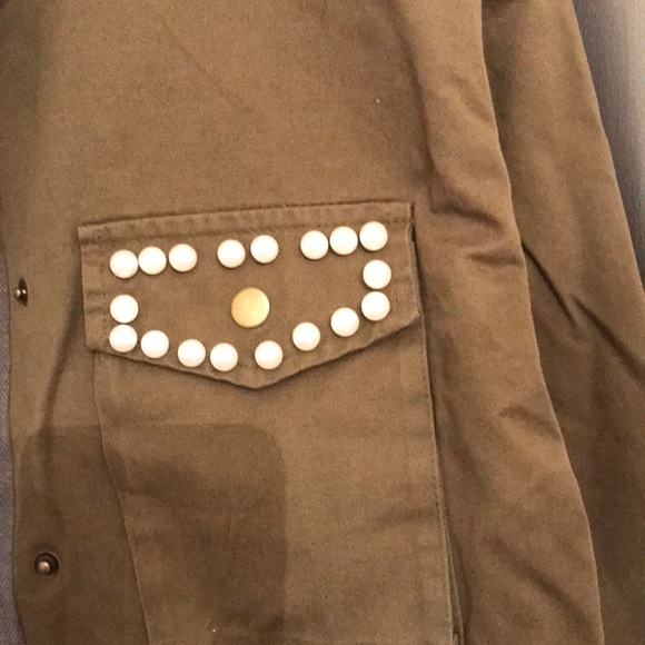Jacket - Picture 2 of 4